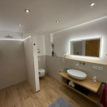 Ilgerhof Apartment *